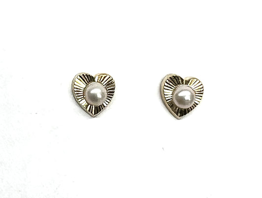 14K Pearl Heart Stud Earrings