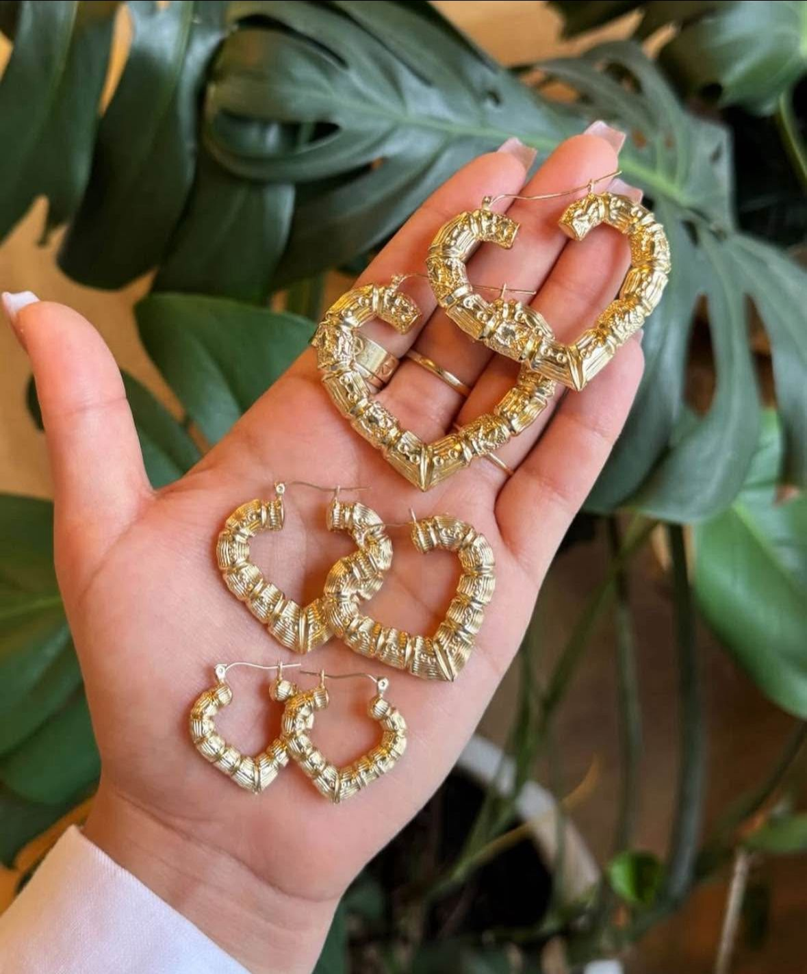 14k Heart-shaped earring